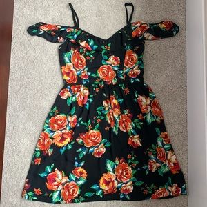 Off the shoulder Floral Dress